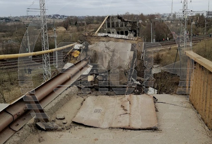 СМИ: два человека пострадали при обрушении Панинского моста в Смоленской области