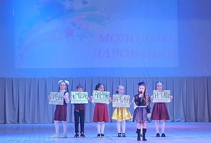 В Волосово прошел XVIII Открытый городской фестиваль «Молодые дарования»