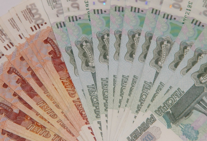 Минэкономразвития: средняя зарплата в России превысит 100 тысяч рублей к 2027 году