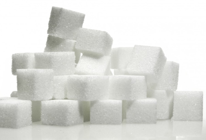 Правительство РФ ввело запрет на экспорт сахара до 31 августа
