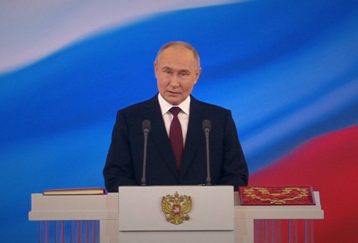 Александр Дрозденко назвал особенной и знаковой сегодняшнюю инаугурацию Владимира Путина