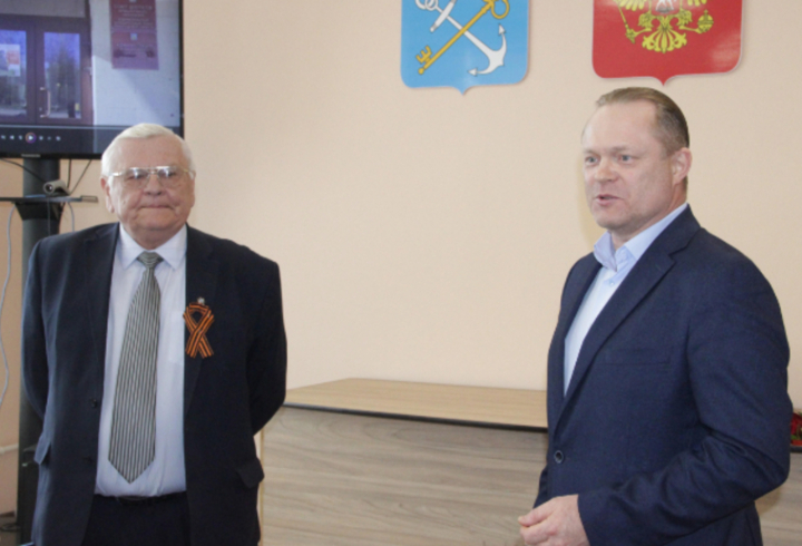 Глава администрации Лодейнопольского района Илья Дмитренко ушел в отставку