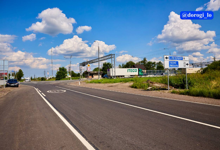 От Московского шоссе до поселка Войскорово под Тосно уложили новый асфальт