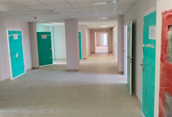 В Мурино продолжается строительство новой поликлиники