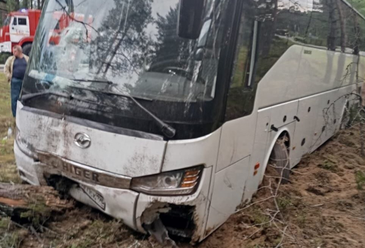 СК выясняет обстоятельства ДТП с пассажирским автобусом под Волховом