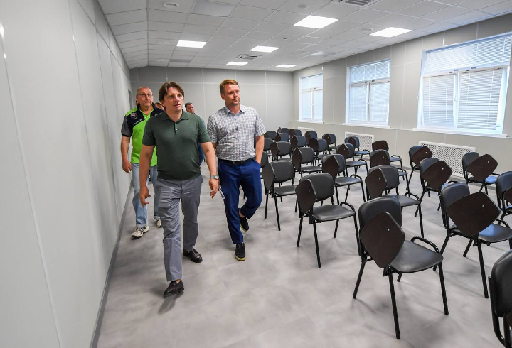 Евгений Барановский проинспектировал ход строительства нового отделения полиции в Кудрово