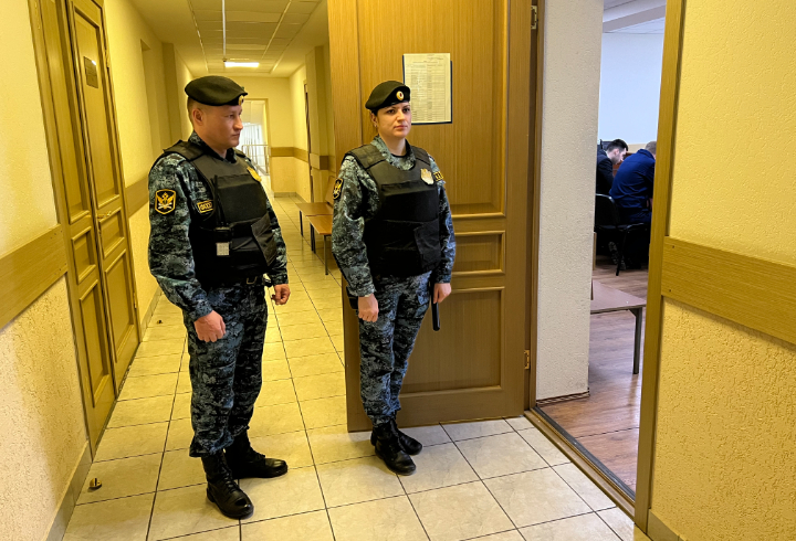 С начала года в здания суда Ленобласти пытались пронести 334 боеприпаса и 20 электрошокеров