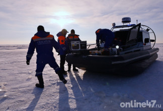 От ЧС на снегоходе до эвакуации рыбаков: как прошли учения спасателей  Ленобласти на Ладоге