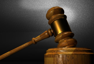 Суд в Петербурге огласил приговор мужчине, который поджег автомобиль УФСИН