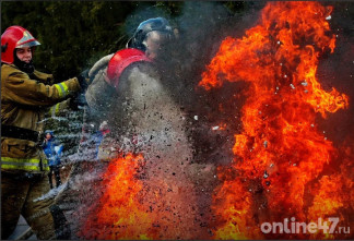 Герой — это профессия? Истории ленинградских мужчин, для которых подвиг стал работой