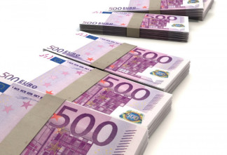 БНР: ЕС окончательно согласовал кредит Киеву на €90 млрд