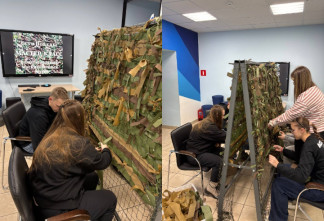 Первое занятие по плетению маскировочных сетей для зоны СВО прошло в Тосно