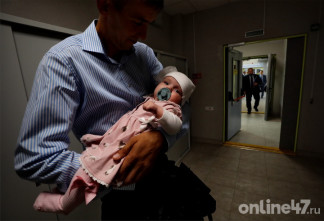 Нужны стипендии и пособия, а не дешевые микрозаймы: экономисты о предложении выдавать кредиты под 0,01% родителям-студентам