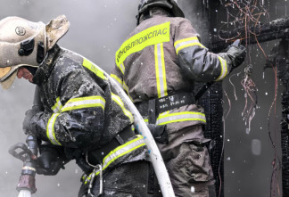 Пожарные Ленобласти получат премии 10 тысяч рублей за участие в ликвидации последствий атак дронов