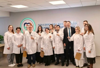 Медики Токсовской больницы получили квартиры по программе поддержки