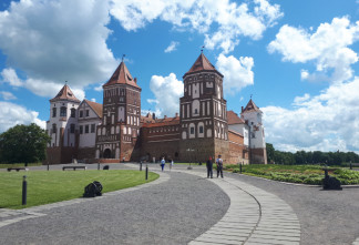 Райское местечко прямиком из СССР: почему россияне все чаще мечтают переехать в Белоруссию