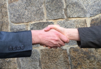 Axios: США предлагают разблокировать $20 млрд Ирана за отказ от обогащенного урана