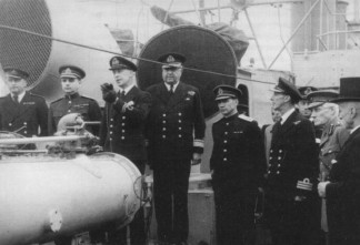 Оставался на палубе, когда рвались тросы: история моряка Геннадия Волкова, приближавшего Победу в ледяном море