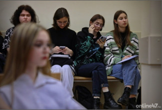Под прицелом чужих идей: что делают в Ленобласти для защиты детей от экстремистской вербовки