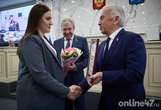 «Эффективное сотрудничество» по всем фронтам: депутаты Заксобрания Ленобласти провели последнее заседание VII созыва