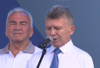 Санкт-Петербург подарил Ленобласти на День Рождения микроавтобус