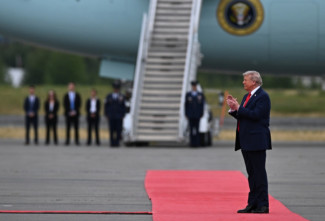 Трамп: Москва больше стремится к урегулированию конфликта на Украине, чем Киев